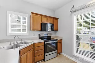 14722 Lions Pride Ct, Charlotte, NC 28273 - Photo 11