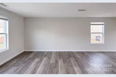 5235 Swearngan Road, Charlotte, NC 28216 - Photo 7