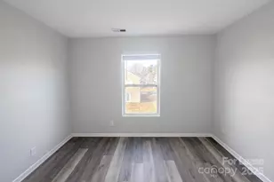 5235 Swearngan Rd, Charlotte, NC 28216 - Photo 17