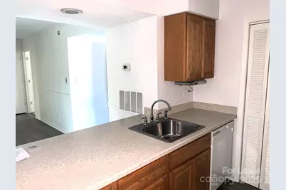 11026 Harrowfield Road, Charlotte, NC 28226 - Photo 9