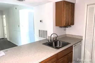 11026 Harrowfield Rd, Charlotte, NC 28226 - Photo 9