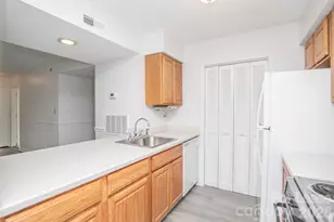 11026 Harrowfield Rd, Charlotte, NC 28226 - Photo 11