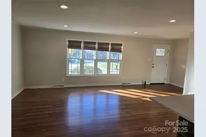 7214 Fox Hunt Road, Charlotte, NC 28212 - Photo 5