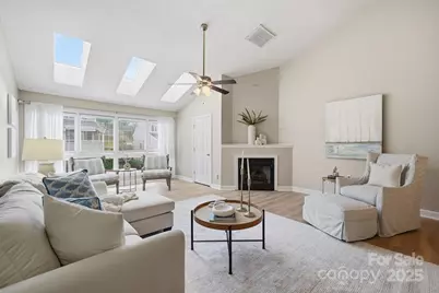 13923 Queens Harbor Road, Charlotte, NC 28278 - Photo 11