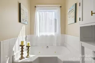 13923 Queens Harbor Rd, Charlotte, NC 28278 - Photo 25