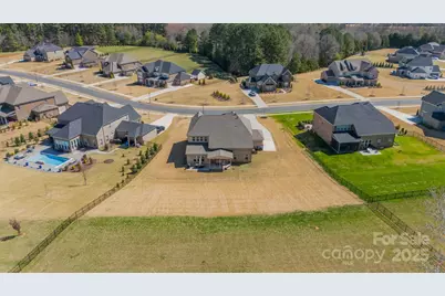 724 Cavesson Way, Wesley Chapel, NC 28110 - Photo 45