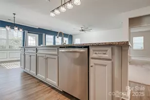 14124 Southbridge Forest Dr, Charlotte, NC 28273 - Photo 23