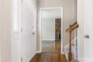 9701 Kent Village Dr, Charlotte, NC 28269 - Photo 3