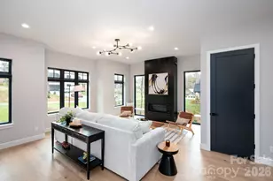 25 Ted Linn Dr, Fairview, NC 28730 - Photo 5