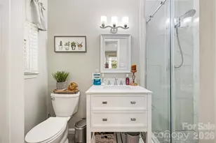 1711 McCombs St, Newton, NC 28658 - Photo 27