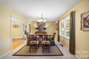 1711 McCombs St, Newton, NC 28658 - Photo 17