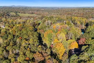 1711 McCombs St, Newton, NC 28658 - Photo 41