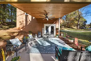 1711 McCombs St, Newton, NC 28658 - Photo 35