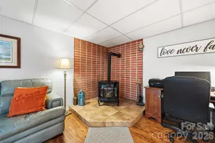 1711 McCombs St, Newton, NC 28658 - Photo 31