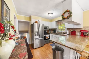1711 McCombs St, Newton, NC 28658 - Photo 19