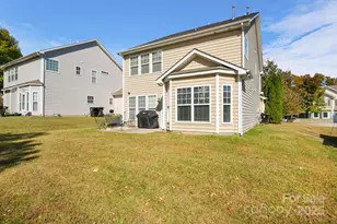 9911 Dominion Crest Dr, Charlotte, NC 28269 - Photo 23