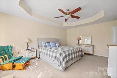 9911 Dominion Crest Drive, Charlotte, NC 28269 - Photo 27