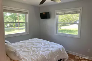 113 Forest Dr, Belmont, NC 28012 - Photo 7