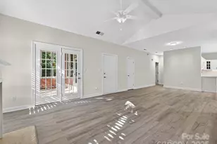 8465 Olde Troon Dr, Charlotte, NC 28277 - Photo 5