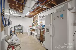 3010 7th St Dr NE, Hickory, NC 28601 - Photo 21