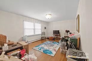 3010 7th St Dr NE, Hickory, NC 28601 - Photo 3