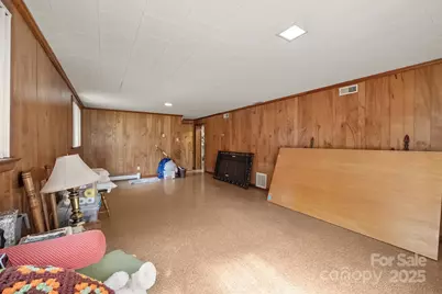 3010 7th Street Drive NE, Hickory, NC 28601 - Photo 19