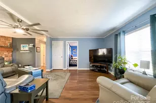 2800 Garden Glen Ct, Monroe, NC 28112 - Photo 3