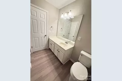 5656 Tipperlinn Way, Charlotte, NC 28278 - Photo 13