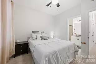 100 N Laurel Ave, Charlotte, NC 28207 - Photo 23