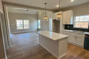 203 Lee St, Fort Mill, SC 29715 - Photo 7