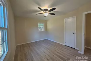 3025 Downing St, Shelby, NC 28152 - Photo 17