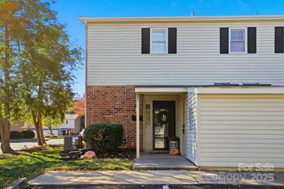 5913 Quail Hollow Road, Charlotte, NC 28210 - Photo 3