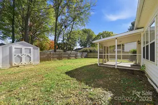 110 Nahcotta Dr, Mooresville, NC 28115 - Photo 27