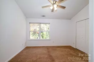 5213 Ficus Tree Ln, Charlotte, NC 28215 - Photo 17