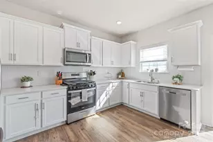 9233 Mackinaw Dr, Gastonia, NC 28056 - Photo 11