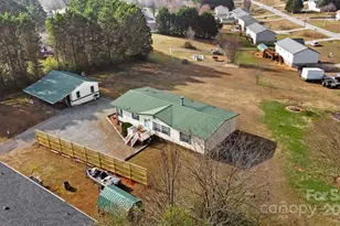 5125 Goldfinch Ct, Granite Falls, NC 28630 - Photo 3