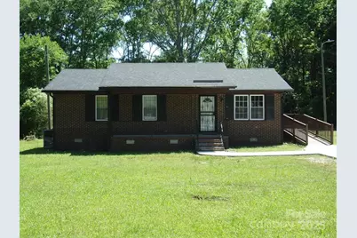 556 Roundtree Circle, Chester, SC 29706 - Photo 1