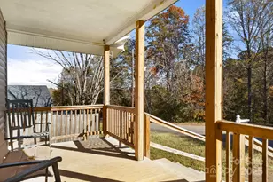 204 Shelby St, Hickory, NC 28601 - Photo 9