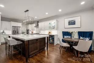 12106 Woodcliff Ct, Charlotte, NC 28277 - Photo 9