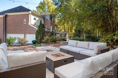 12106 Woodcliff Court, Charlotte, NC 28277 - Photo 39