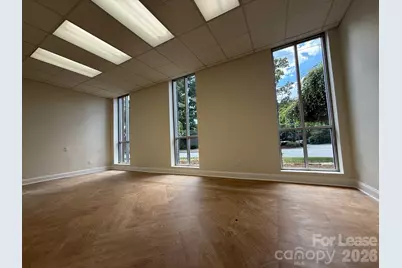 375 10th Avenue Drive NE #First Floor, Hickory, NC 28601 - Photo 7