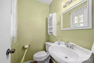 3228 Sweeten Creek Rd, Asheville, NC 28803 - Photo 39