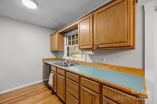 3228 Sweeten Creek Rd, Asheville, NC 28803 - Photo 31