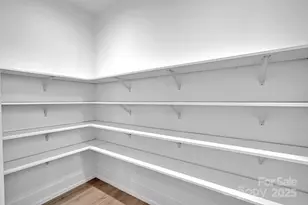 2816 Springway Dr, Charlotte, NC 28205 - Photo 9