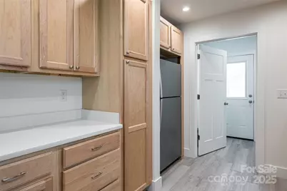 17 Sycamore Street, Asheville, NC 28804 - Photo 15