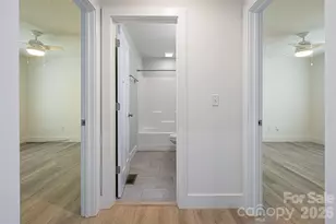 17 Sycamore St, Asheville, NC 28804 - Photo 25