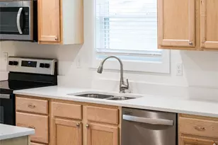 17 Sycamore St, Asheville, NC 28804 - Photo 13