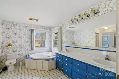 4541 Hartland Road, Lenoir, NC 28645 - Photo 17