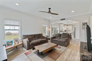 705 W 2nd Ave, Gastonia, NC 28052 - Photo 7