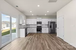 1339 37th Ave Lane NE, Hickory, NC 28601 - Photo 9